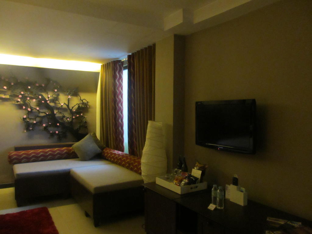 The Theodore Hotel Tagaytay City Dış mekan fotoğraf