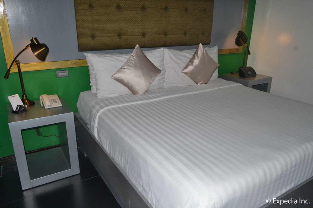 The Theodore Hotel Tagaytay City Dış mekan fotoğraf