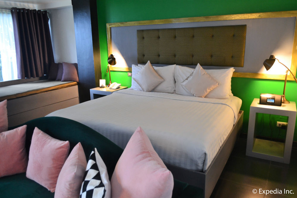The Theodore Hotel Tagaytay City Dış mekan fotoğraf